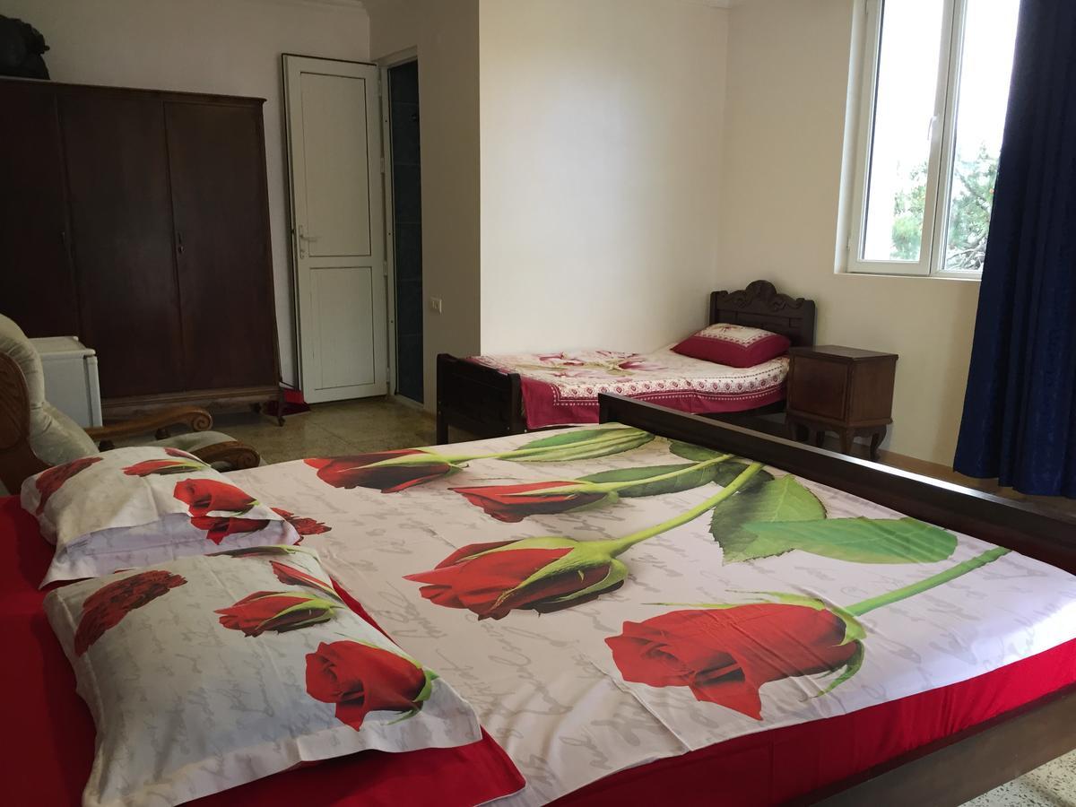 Hotel George Ureki Extérieur photo